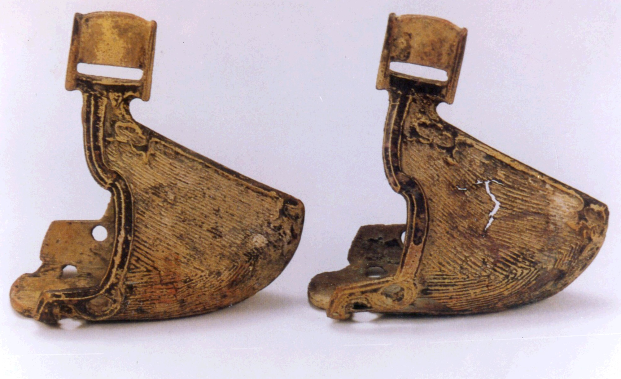 [보물  1151호] 청동 옻칠 발걸이