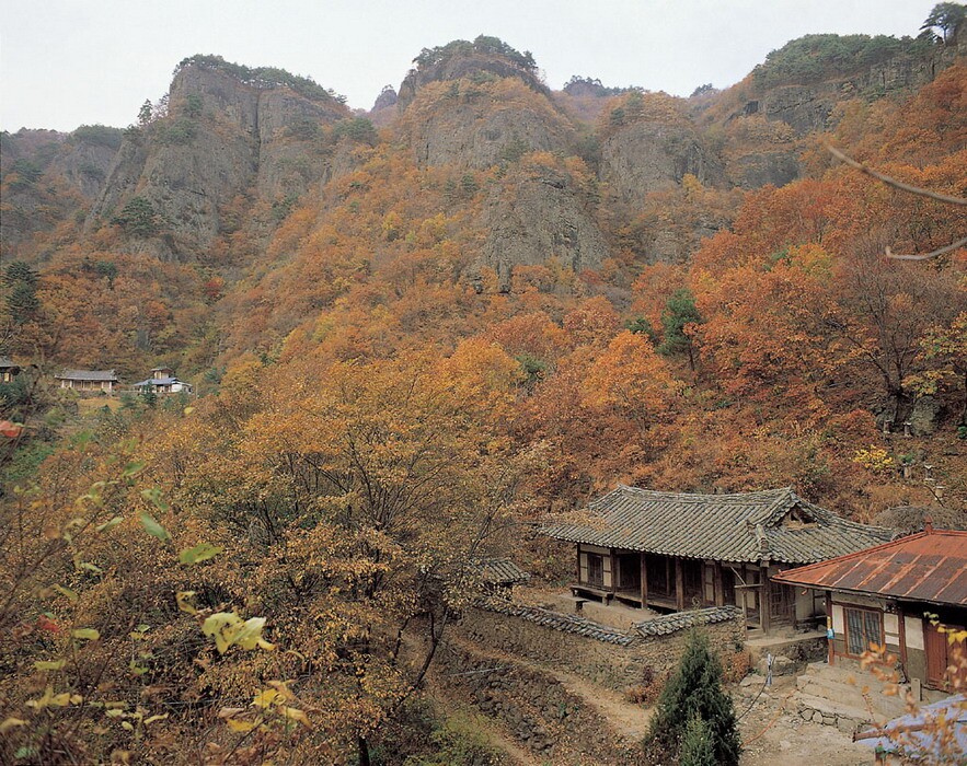 [기념물  176호] 봉화 청량정사