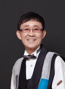 이정필 지휘자