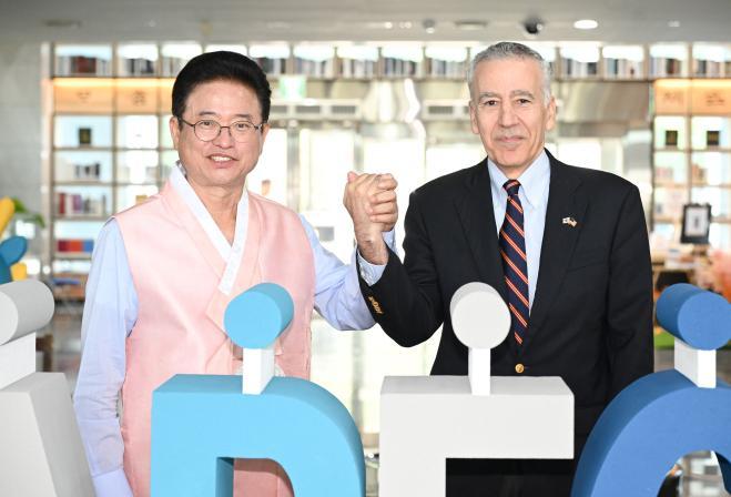 (추가)주한미국대사_방문1.jpg