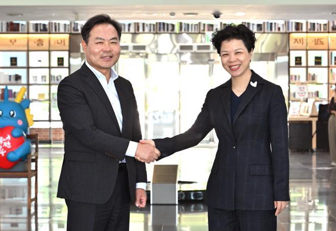 후난성_부성장_내방_2.jpg