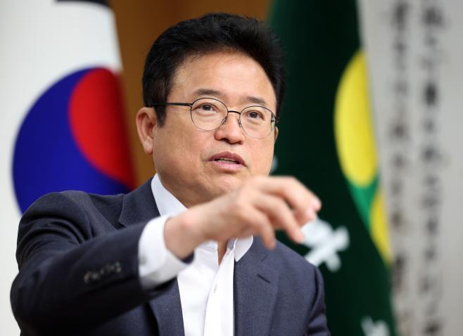 이철우_도지사_동정사진1.jpg