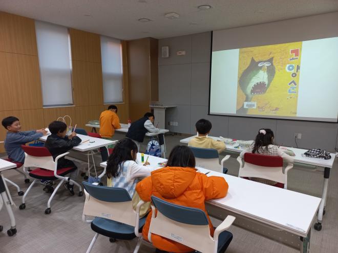 10.(참고사진)2024_북가락_문화아카데미(나태주_시인).jpg