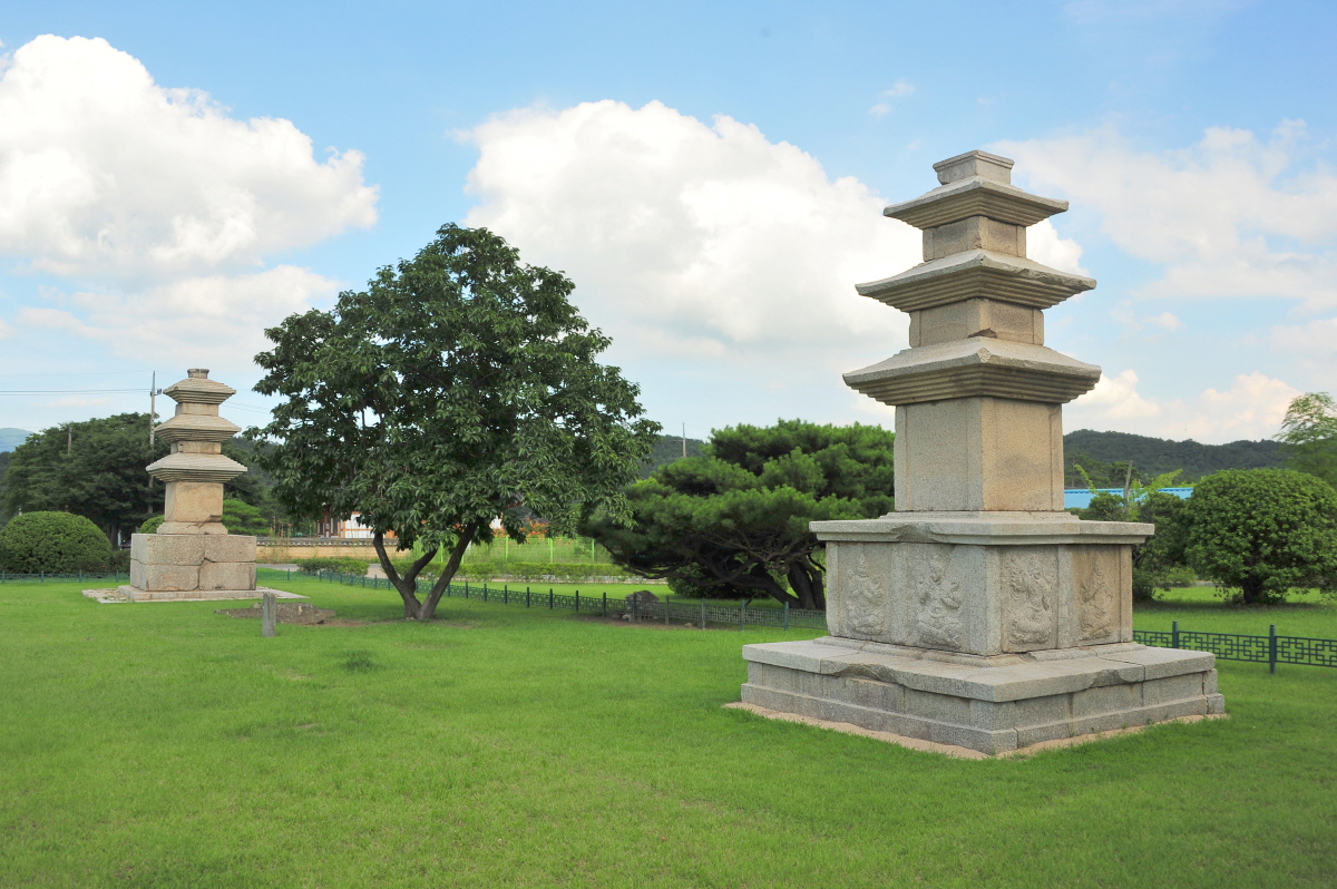 경주 남산동 동서 삼층석탑_1