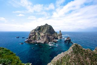 敦促日本撤回对独岛主权的无理主张