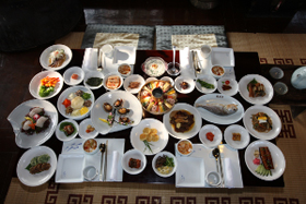Gyeongju hanjeongsik