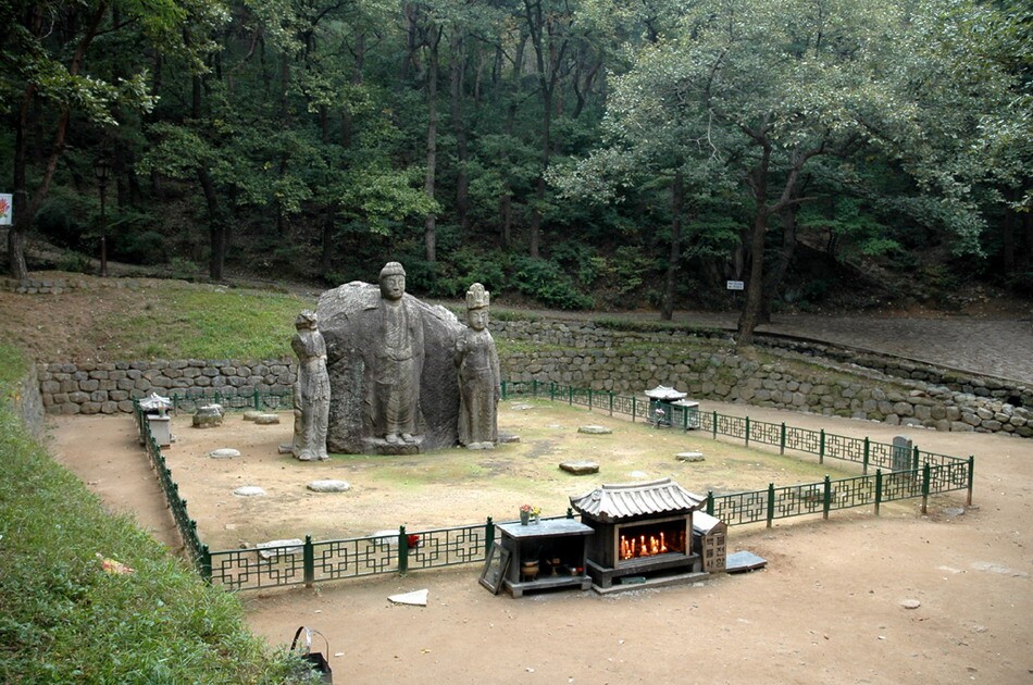 경주 굴불사지 석조사면불상_1